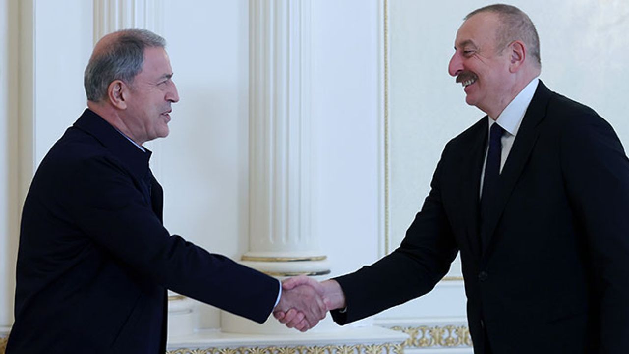 Aliyev, Bakan Akar ve TSK komuta kademesini kabul etti