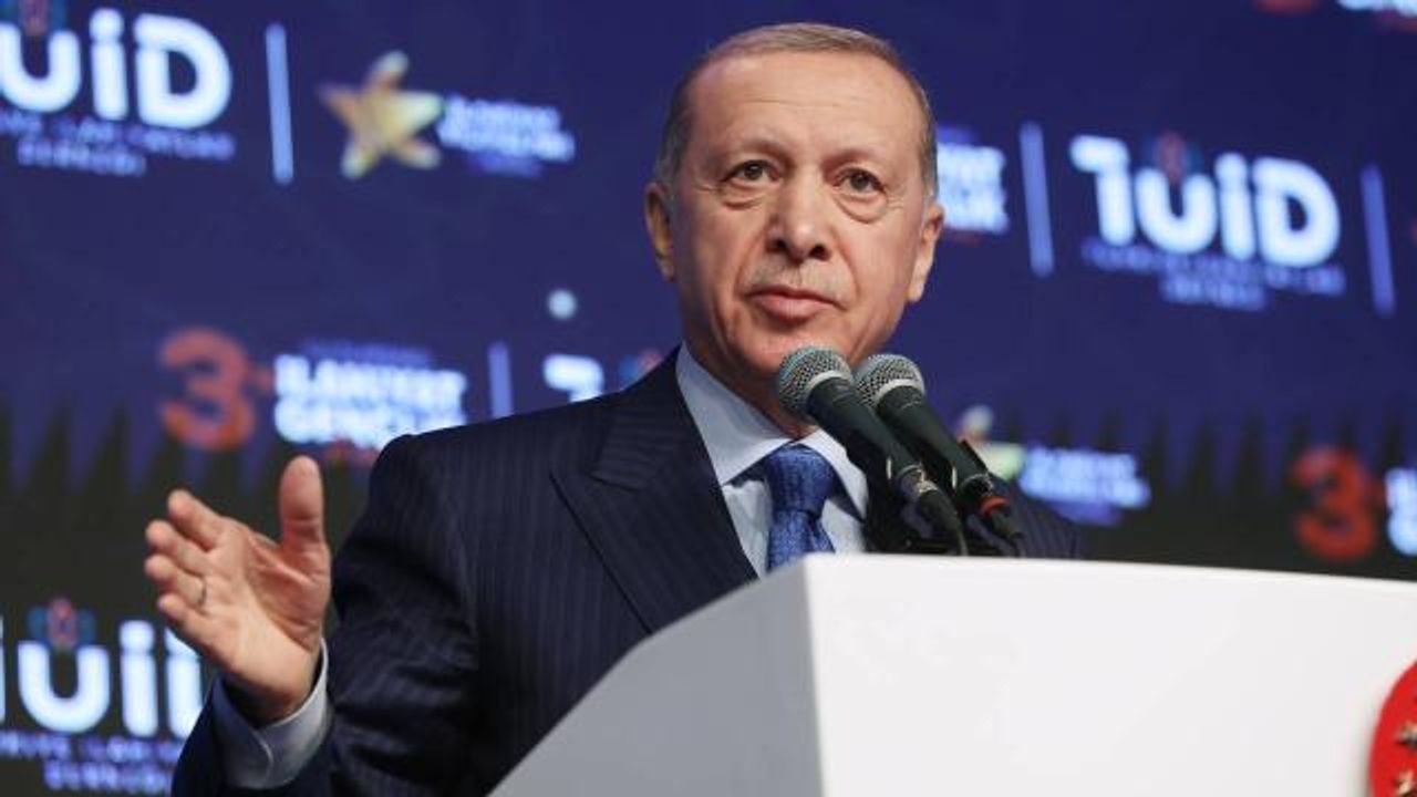 Erdoğan'dan başörtüsü çıkışı: Samimiler mi göreceğiz