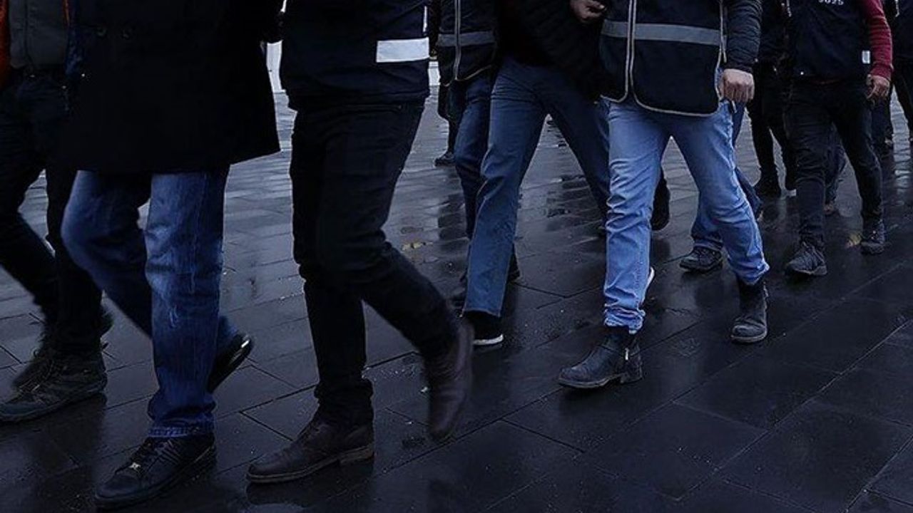 İstanbul'da terör operasyonu: 16 gözaltı