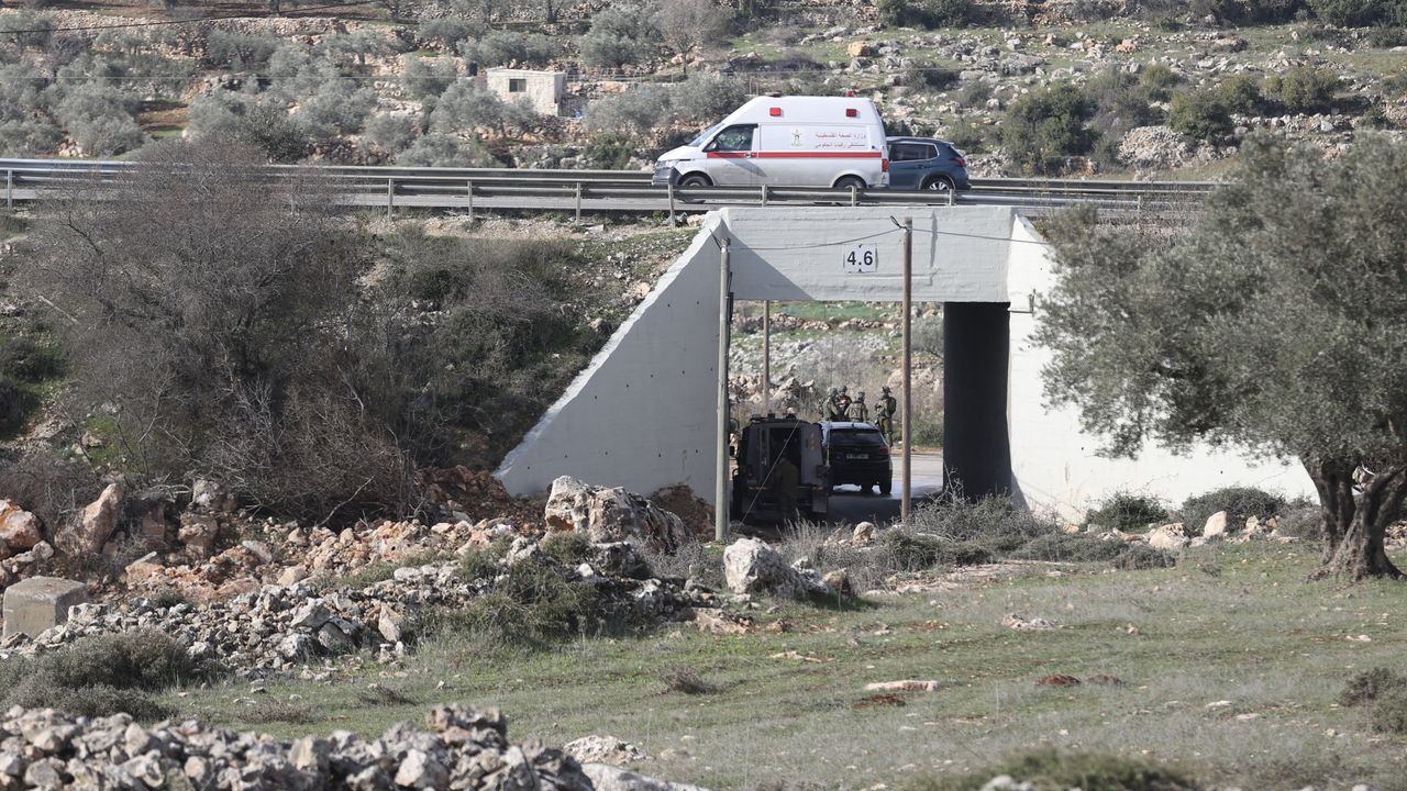 İşgalci İsrail askerleri bir Filistinliyi daha katletti