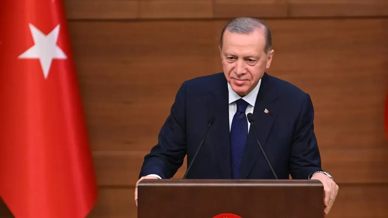 Cumhurbaşkanı Erdoğan, "Artık her vatandaşımız geleceğe umutla bakabiliyor."