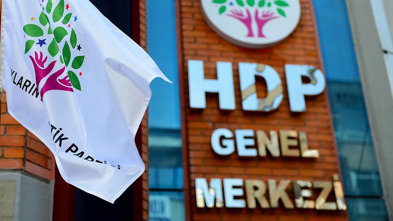 HDP'nin hazine yardımına geçici bloke