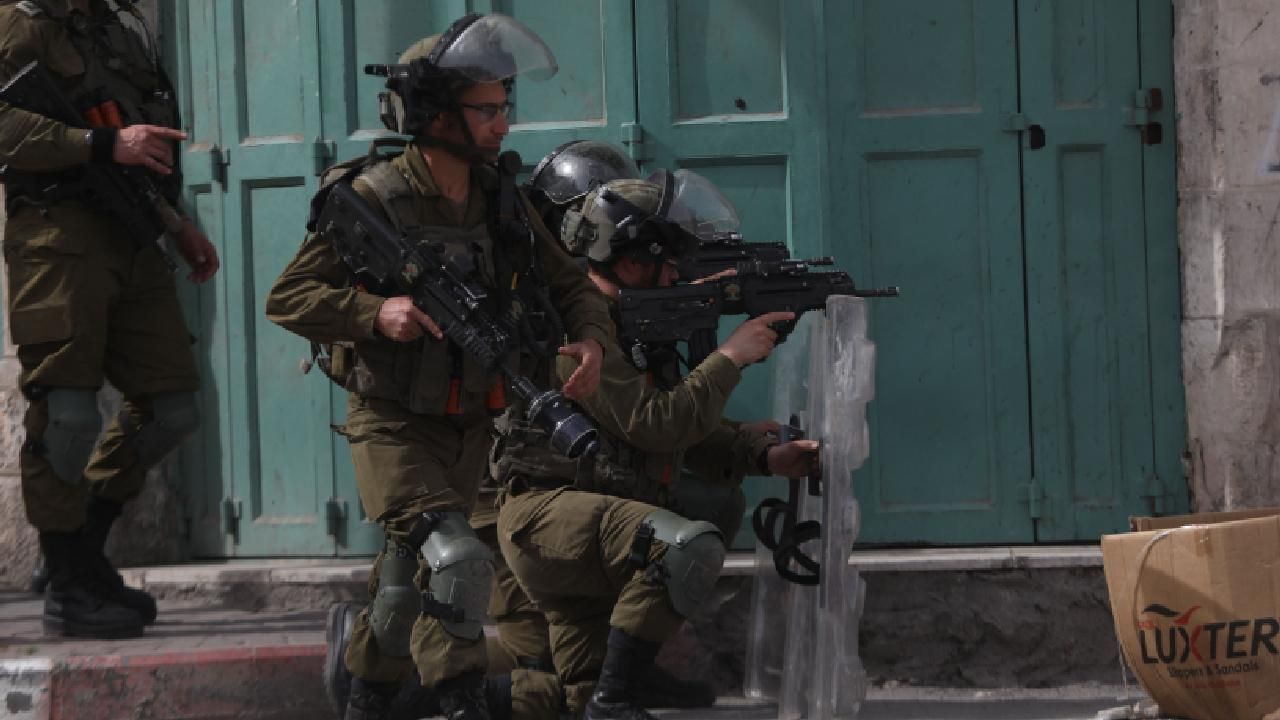 İşgal rejimi askerleri, Batı Şeria'da 2 Filistinliyi şehit etti