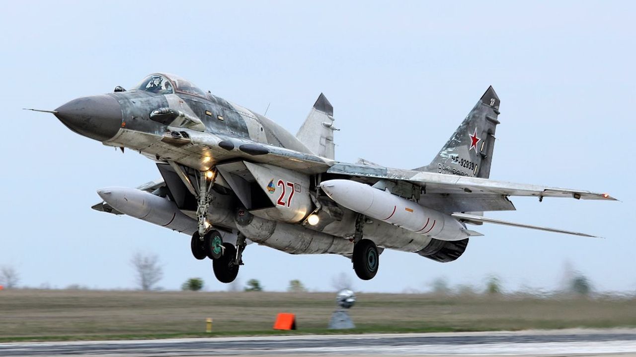 Belarus, Rusya ile ortak askeri uçuş tatbikatı yapacak