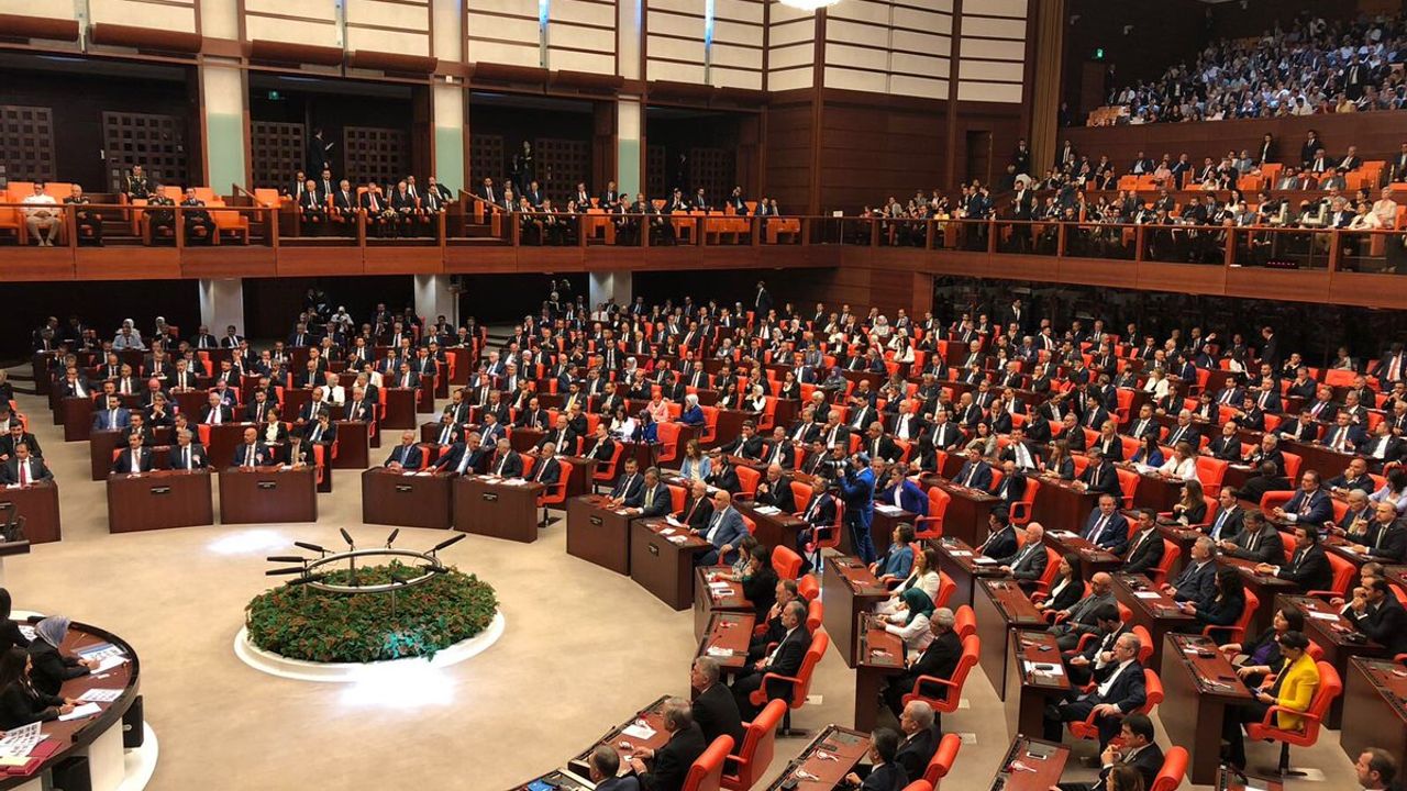 CHP, HDP ve İYİ Partinin grup önerileri kabul edilmedi