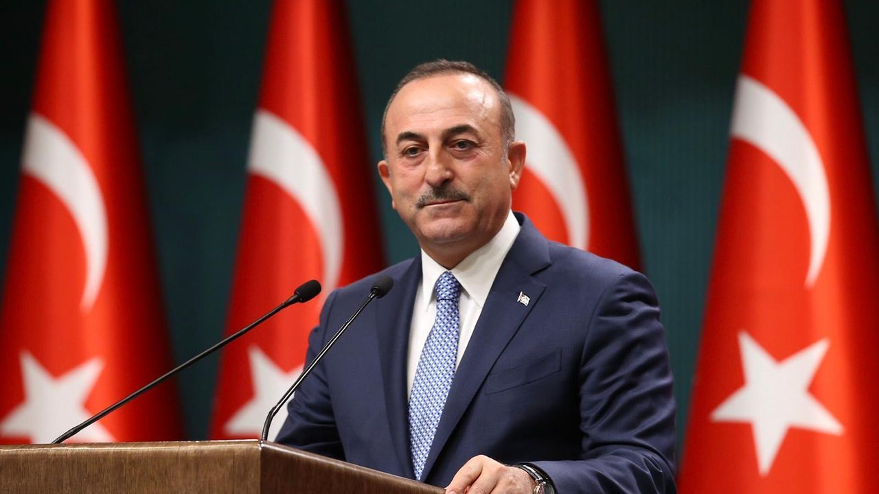 Bakan Çavuşoğlu, "Mısır ile temsil düzeyi büyükelçi seviyesine yükseltilecek"