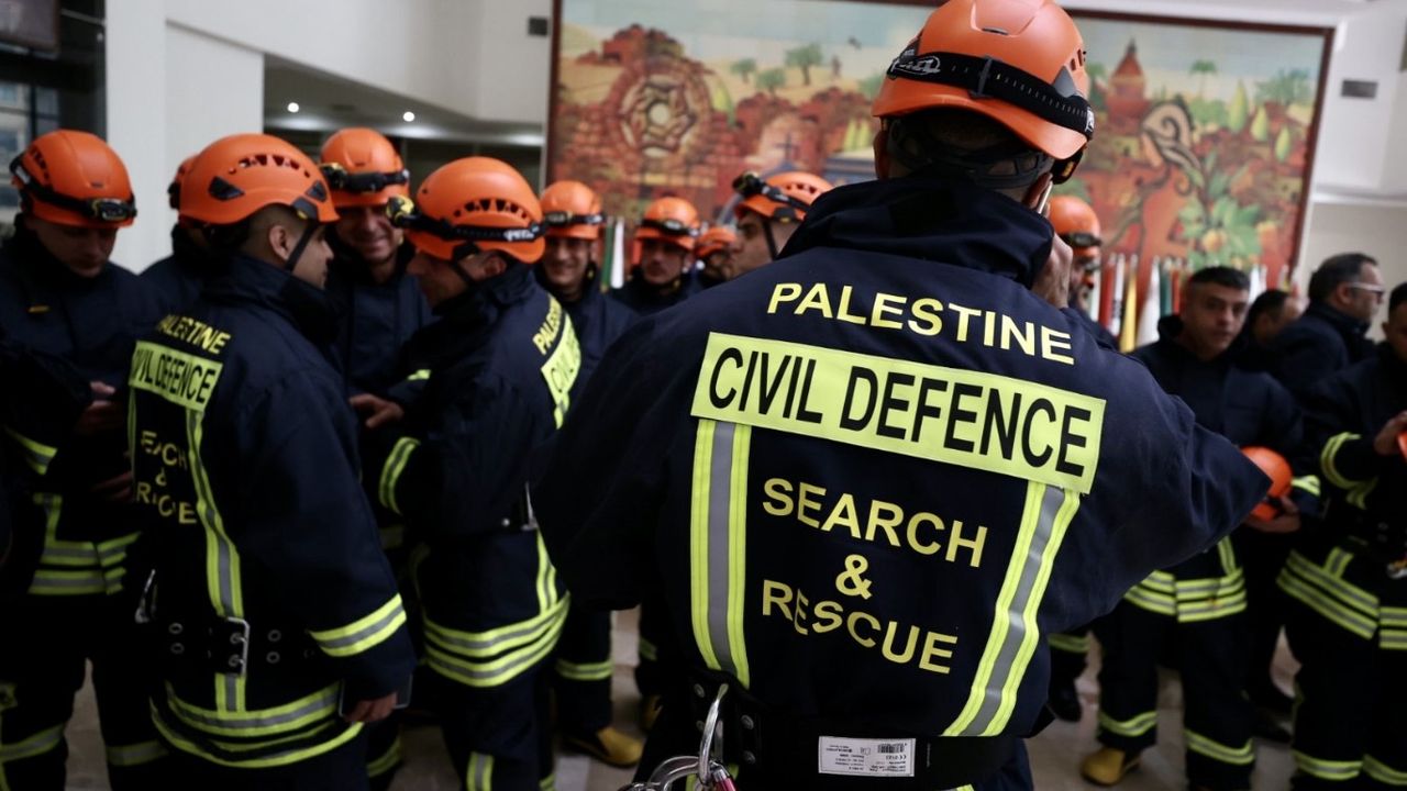 Filistin'den gelen ekip Malatya'da depremzedelerin yardımına koşuyor