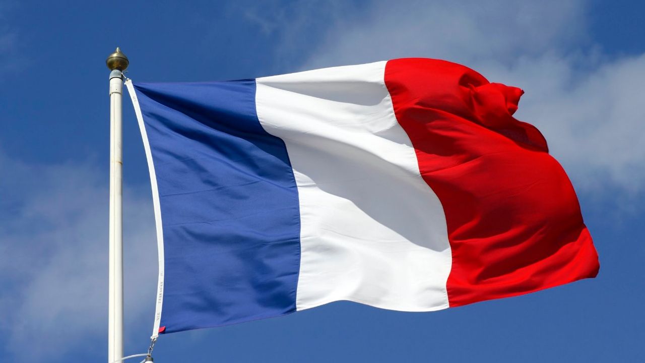 Fransa, düzenleyeceği bayrak yarışını depremzedelere ithaf edecek