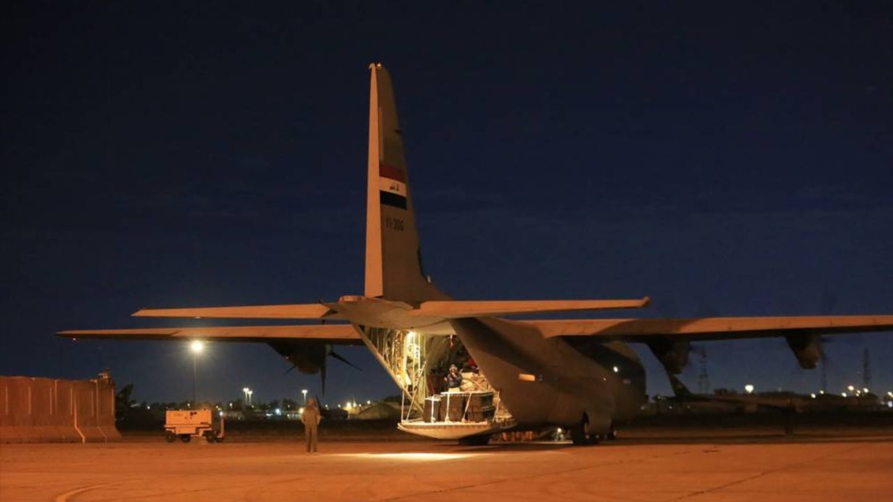 Irak, Türkiye'ye 26 uçakla 136,5 ton yardım malzemesi gönderdi