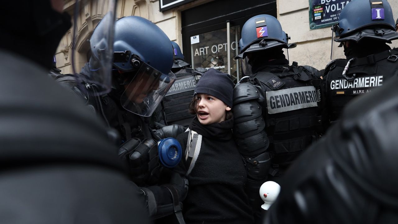 Fransa'daki gösterilerde gözaltı sayısı 201'e çıktı