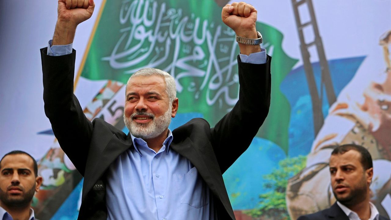 Siyonist İsrail ordusu, Hamas lideri İsmail Haniye'nin evini hedef aldı
