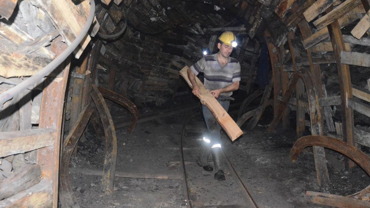 Soma'da bir maden işçisi hayatını kaybetti