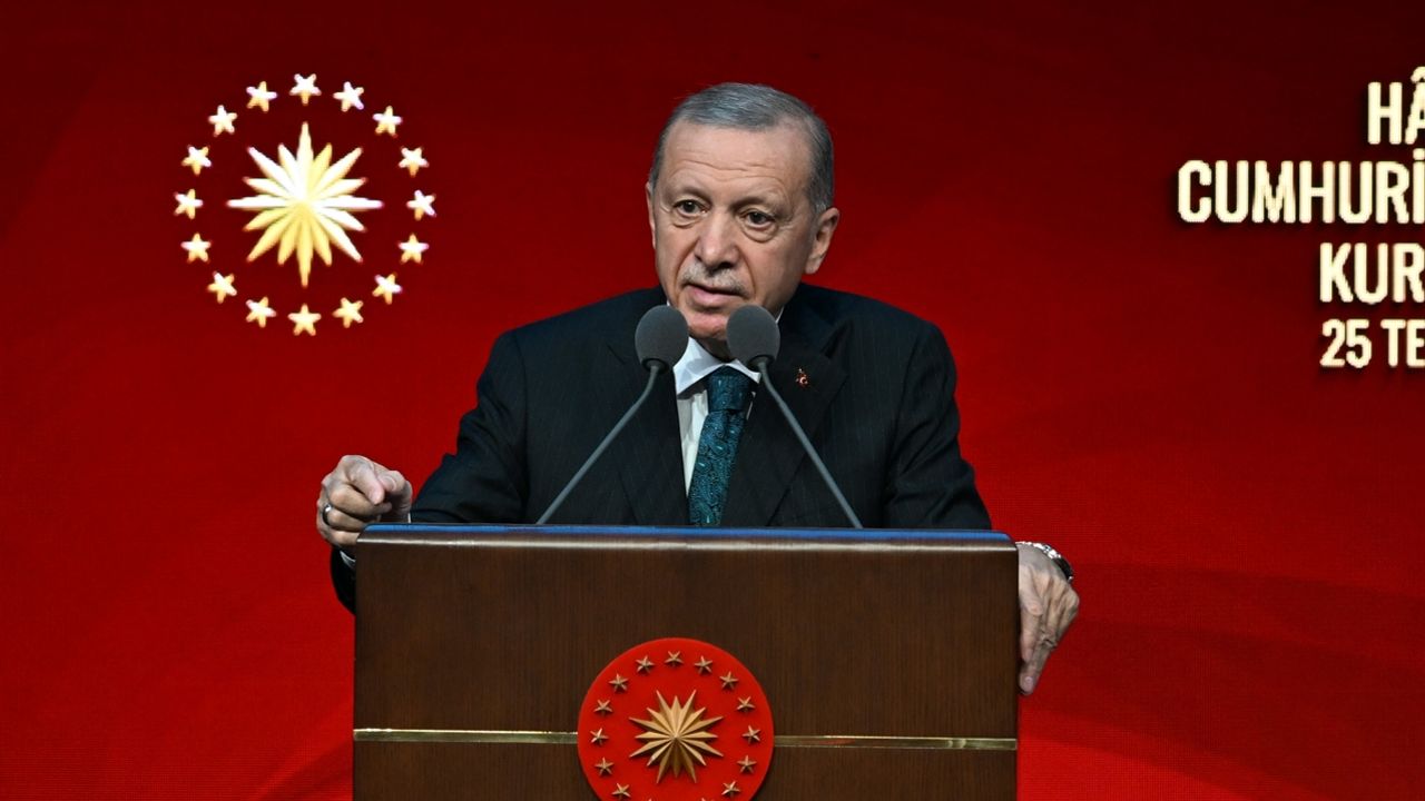 Erdoğan: Hedefimizde ülkemizi darbe anayasasından kurtarmak var