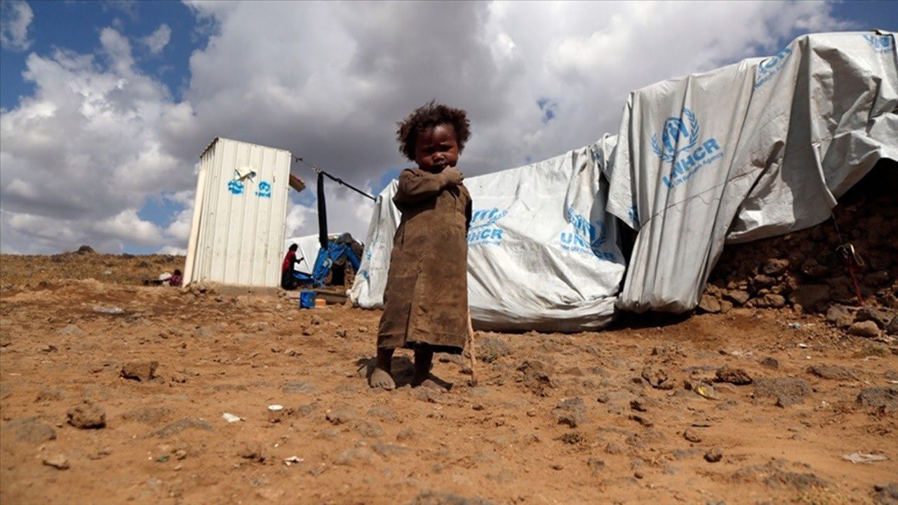 Dünya Gıda Programı'ndan Yemen'e kötü haber