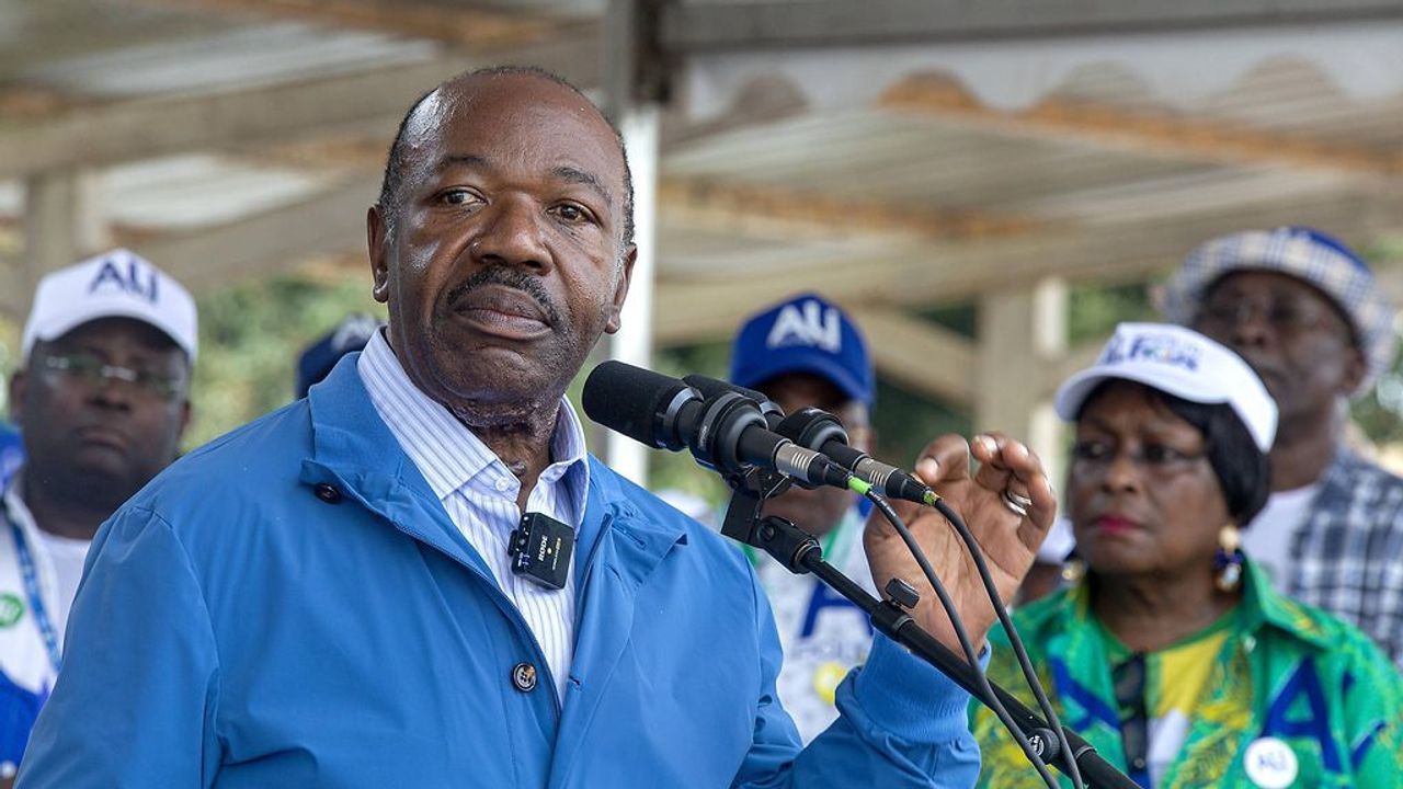 Gabon Cumhurbaşkanı Ali Bongo ev hapsinde tutuluyor