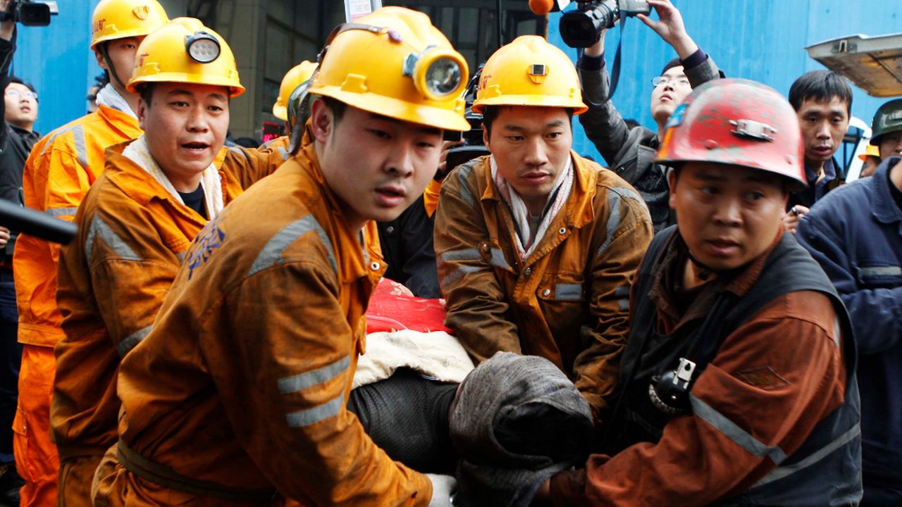 Çin'de kömür madeninde patlama: 11 ölü