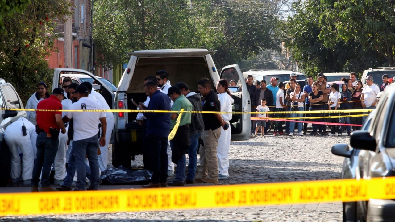 Meksika'da iki ayrı silahlı saldırıda 9 kişi öldürüldü