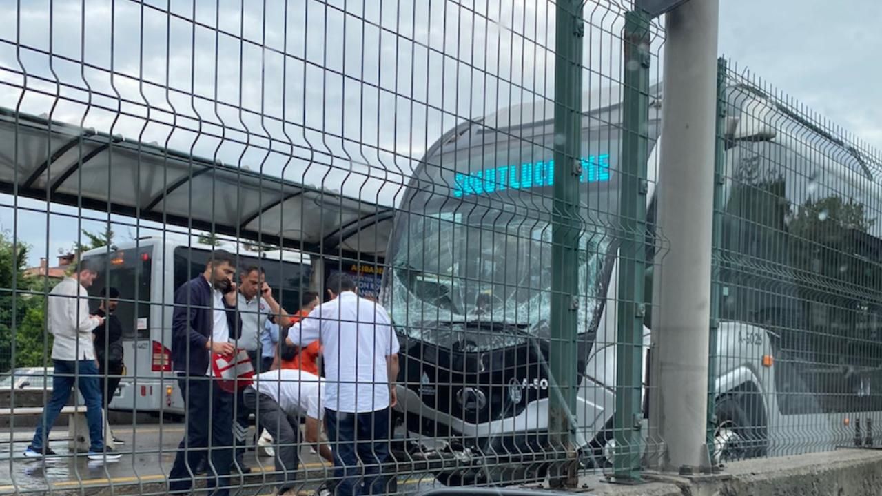 İstanbul'da 3 saat arayla iki metrobüs kazası