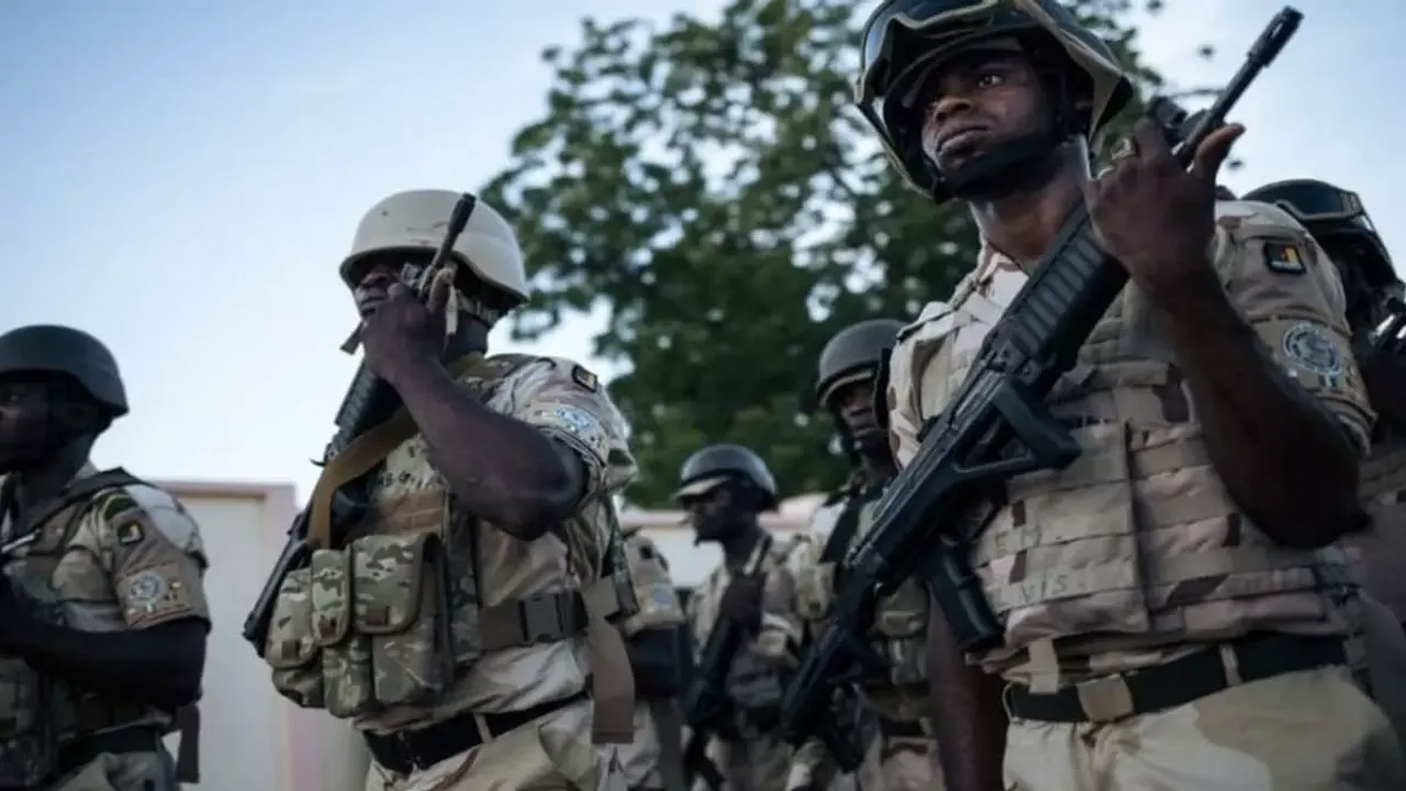Gabon'daki darbe Kamerun ve Ruanda'da değişikliğe sebep oldu
