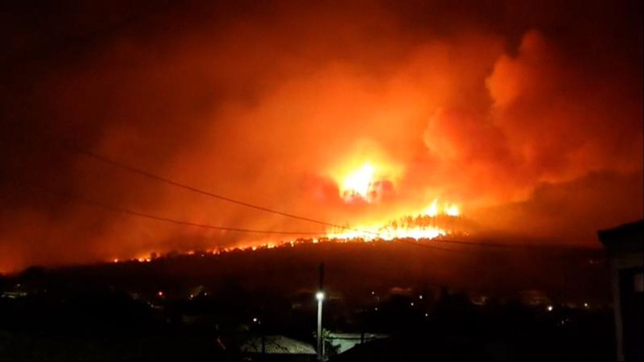 Yunanistan'da devam eden yangın Türk köylerine sıçradı