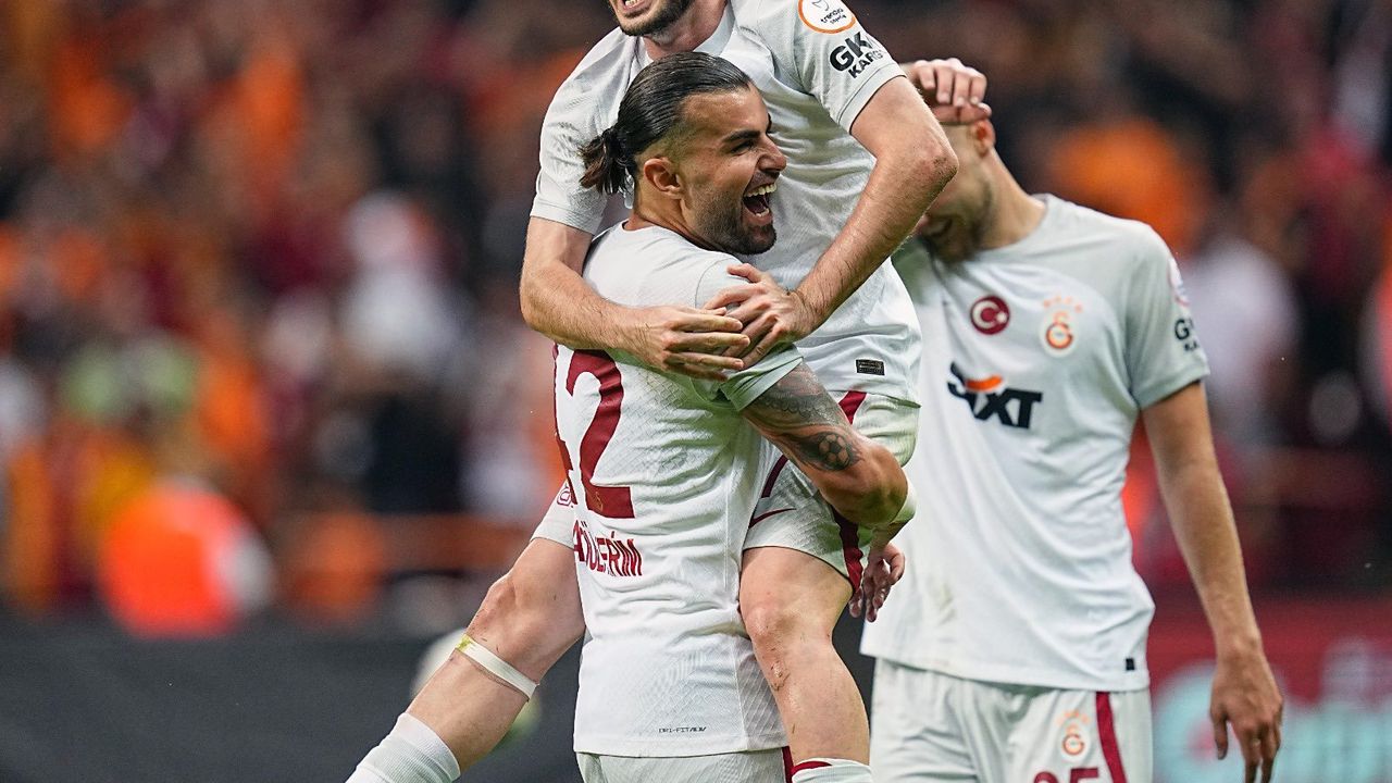 Galatasaray Samsunspor’u 4 golle geçti