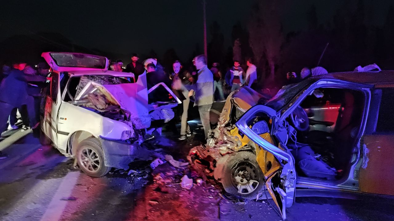 Konya’da 3 araç birbirine girdi: 1 ölü, 3 yaralı