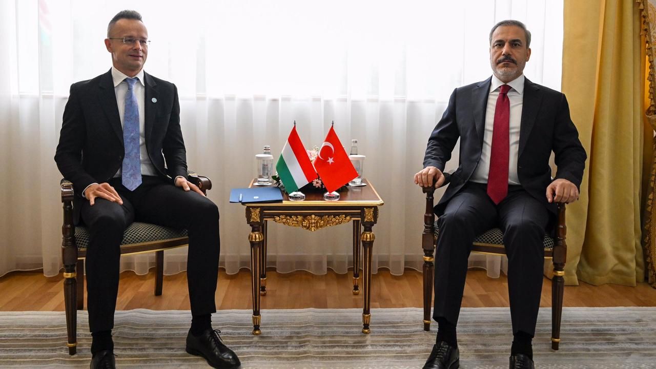 Dışişleri Bakanı Fidan, Astana'da Macar mevkidaşı Szijjarto ile görüştü