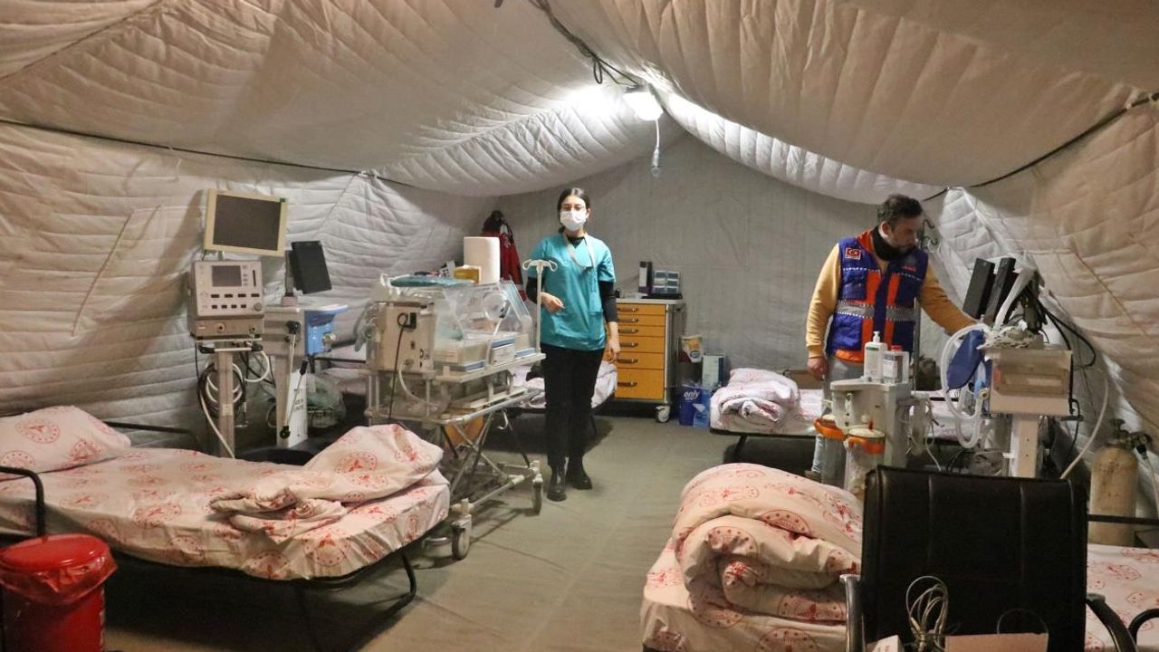 Türkiye'nin Gazze için gönderdiği sağlık gemisi Mısır'a ulaştı