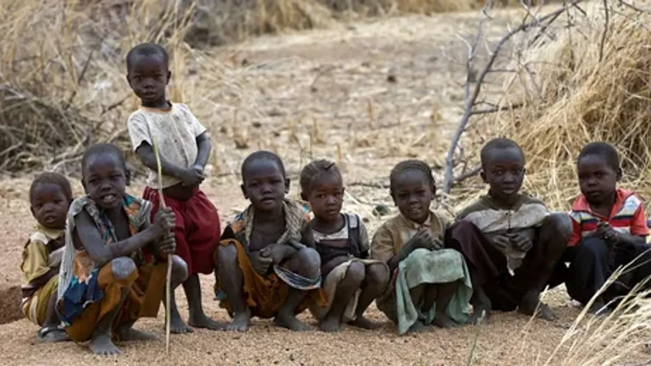 Sudan'da 1,5 milyondan fazla çocuk yetersiz besleniyor
