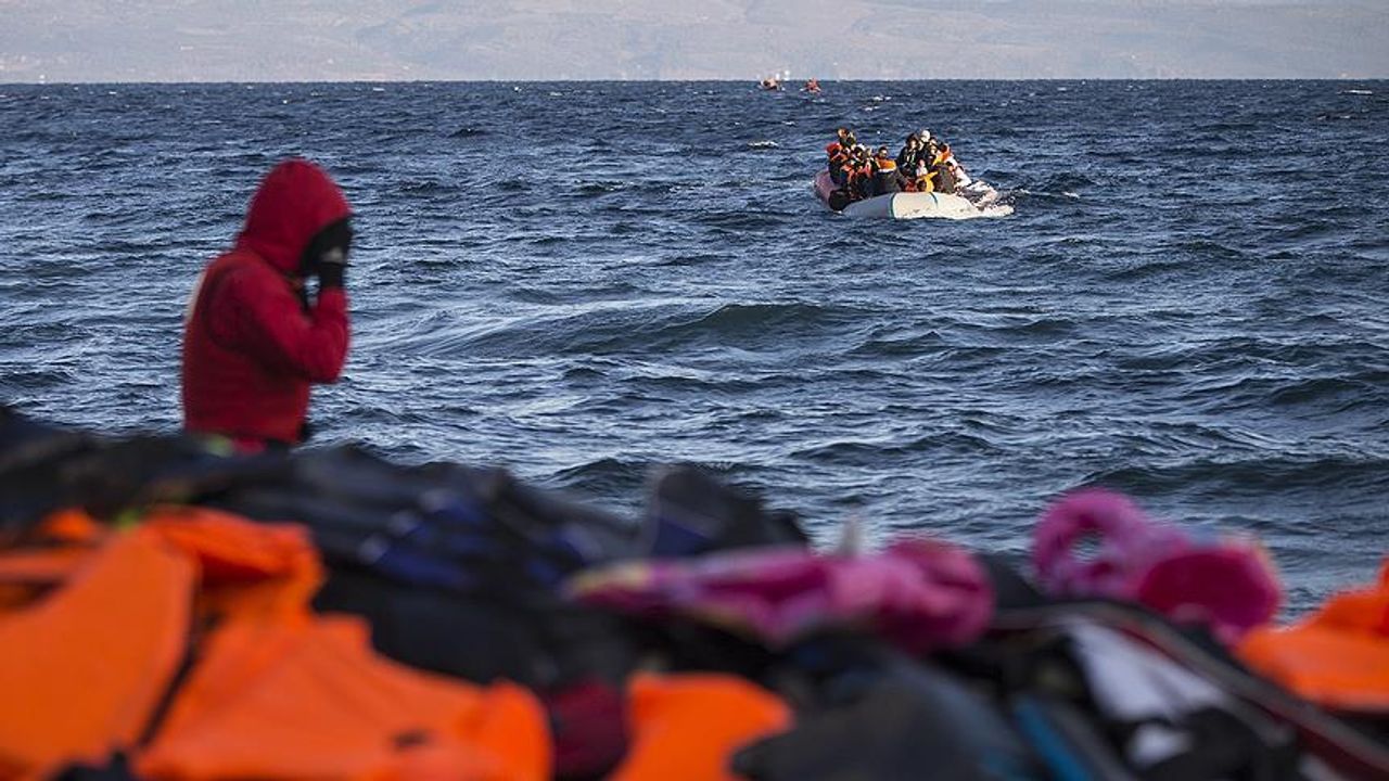 Denizlerden 184 bin düzensiz göçmen yakalandı