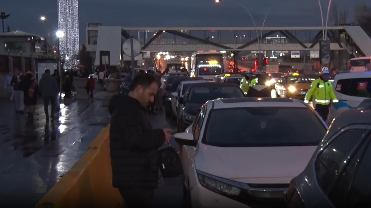 Ankara'da 26 aracın karıştığı kaza