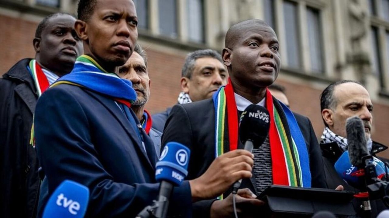 Güney Afrika Adalet Bakanı: Hiçbir şey soykırımı haklı gösteremez