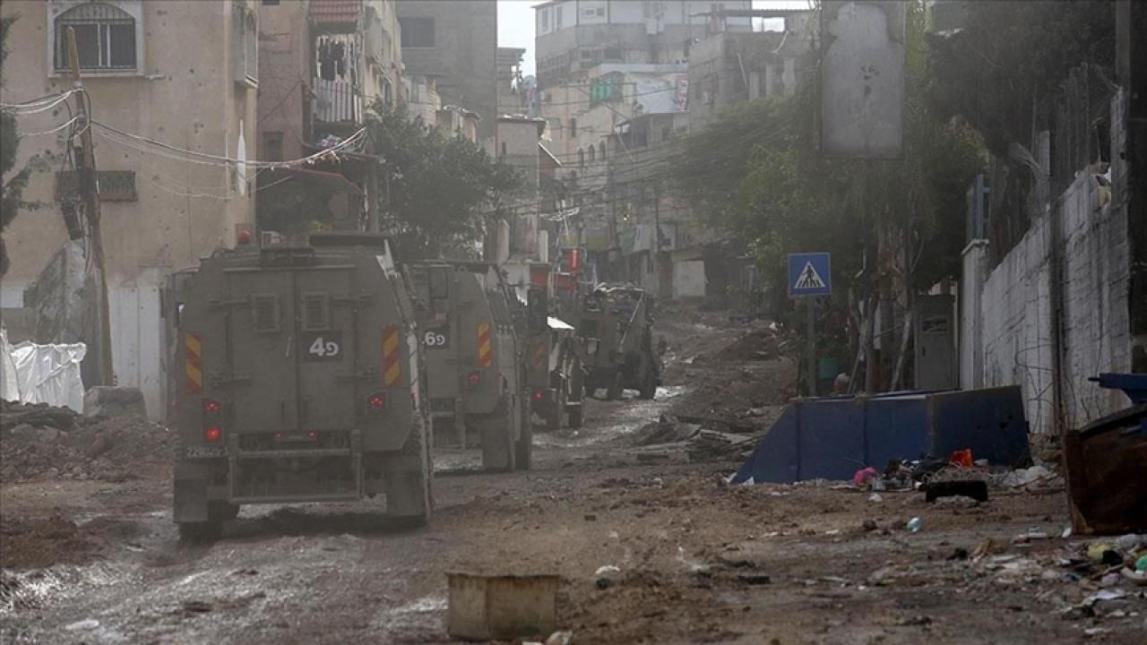 Siyonist İsrail işgal altındaki Tulkerem'deki baskın ve saldırılarını genişletti