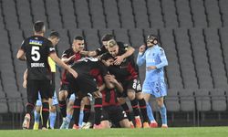 Fatih Karagümrük Trabzonspor'u dört golle geçti