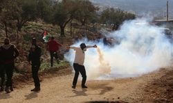 İsrail işgal güçleri Batı Şeria'da 2 Filistinliyi yaraladı