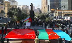 Azerbaycan'da Hocalı Katliamı kurbanları anılıyor