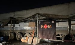 Deprem bölgesine gıda taşıyan tırda 5,3 milyon kaçak sigara bulundu