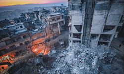 Deprem nedeniyle Suriye'de can kaybı artıyor