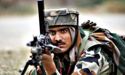 Hindistan ve Fransa'dan ortak askeri tatbikat