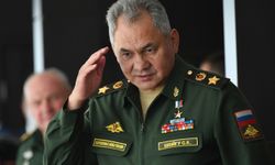 Rusya Savunma Bakanı Şoygu askeri birlikleri denetledi