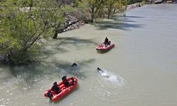 Adana'da baraj gölüne giren kişi kayboldu