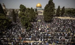 Dünya Kudüs Günü'nde 250 bin Müslüman saf tuttu