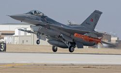 Kıbrıs Rum Yönetimi: Türk savaş uçakları uçuş güvenliğini tehlikeye atıyor