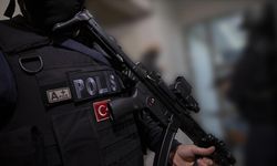 İzmir'de gerçekleştirilen operasyonda 310 kişi gözaltına alındı