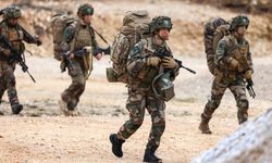 Çad ordusu, askerleri alıkonulan Fransa ordusundan özür diledi