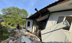 Sinop'ta heyelan: 4 ev kullanılamaz hale geldi