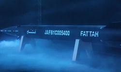 İran'ın yeni hipersonik füzesi "Fettah" tanıtıldı