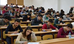 YÖK'ten depremden en çok etkilenen 4 ildeki üniversite öğrencileriyle ilgili kararlar
