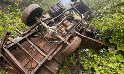 Rize'de kamyonet uçuruma yuvarlandı: 1 kişi hayatını kaybetti