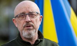 Zelenskiy'nin paylaşımından sonra Ukrayna Savunma Bakanı istifa etti
